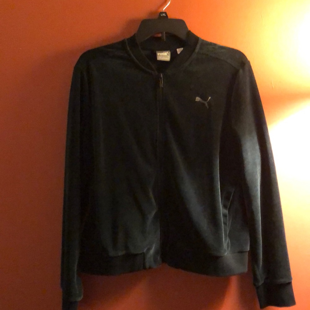 Puma Women's Black Full-Zip Velvet Jacket